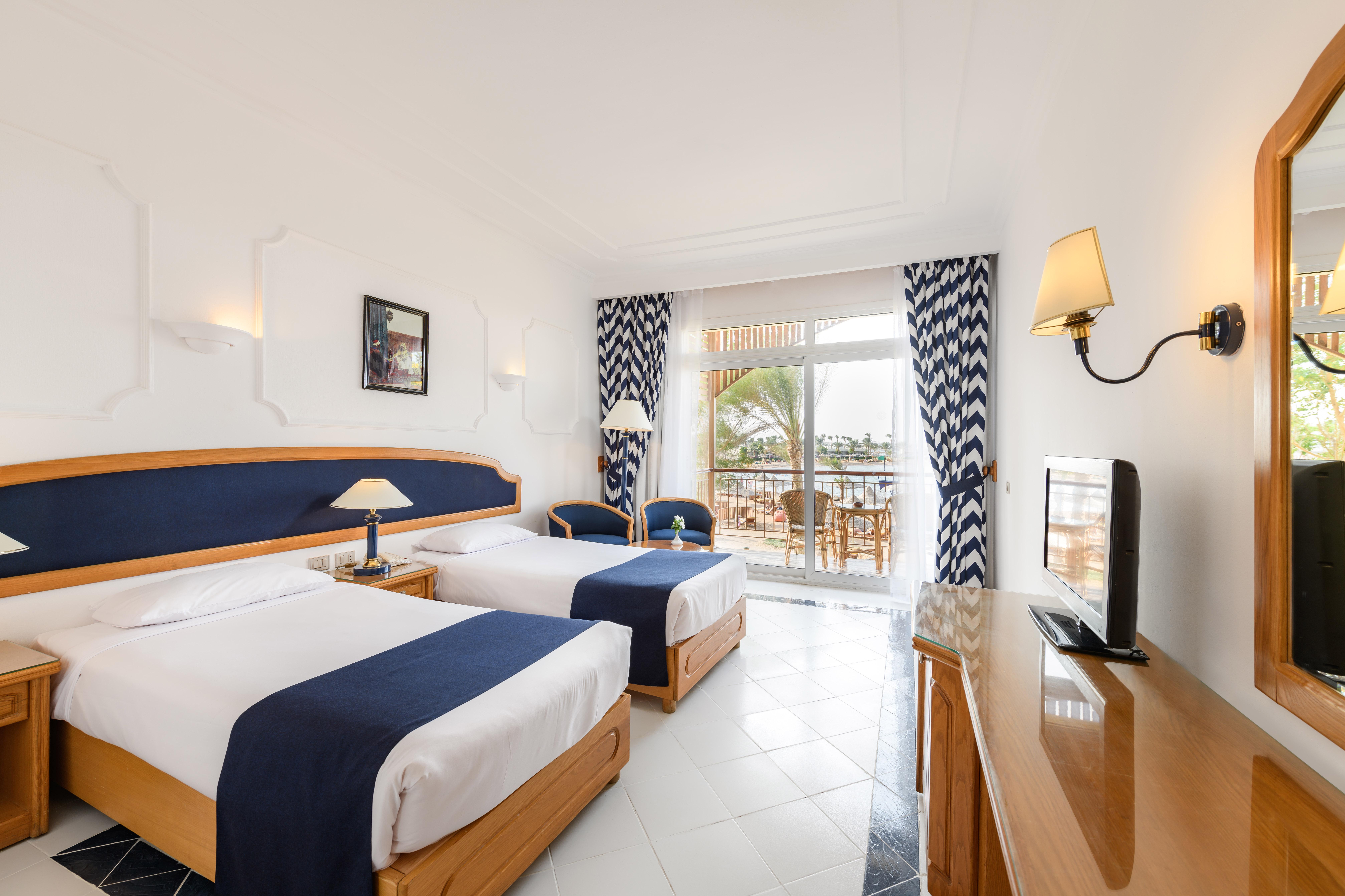 Desert Rose Resort Hurghada Esterno foto A room at the hotel