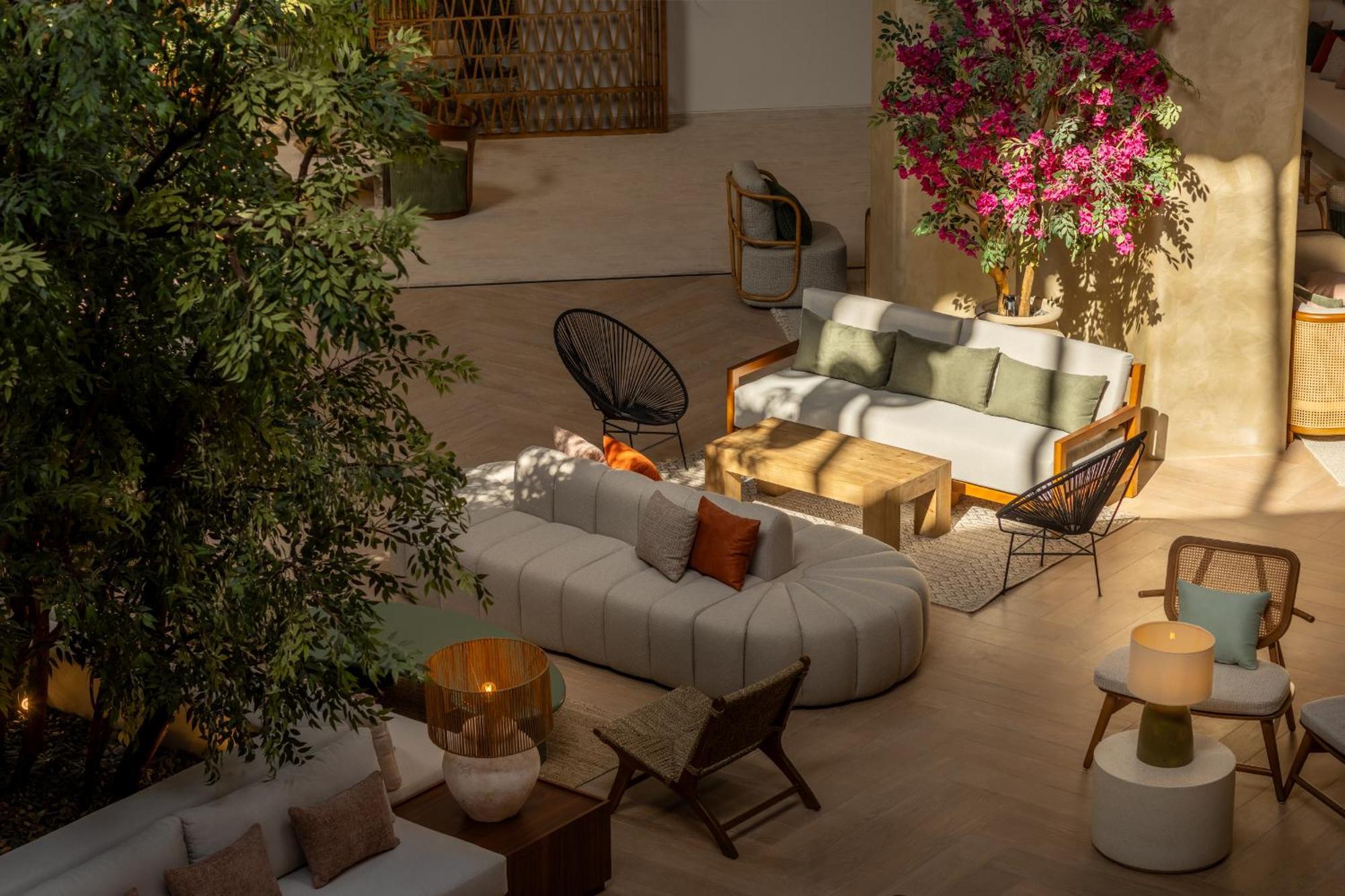 Desert Rose Resort Hurghada Esterno foto The interior of the hotel