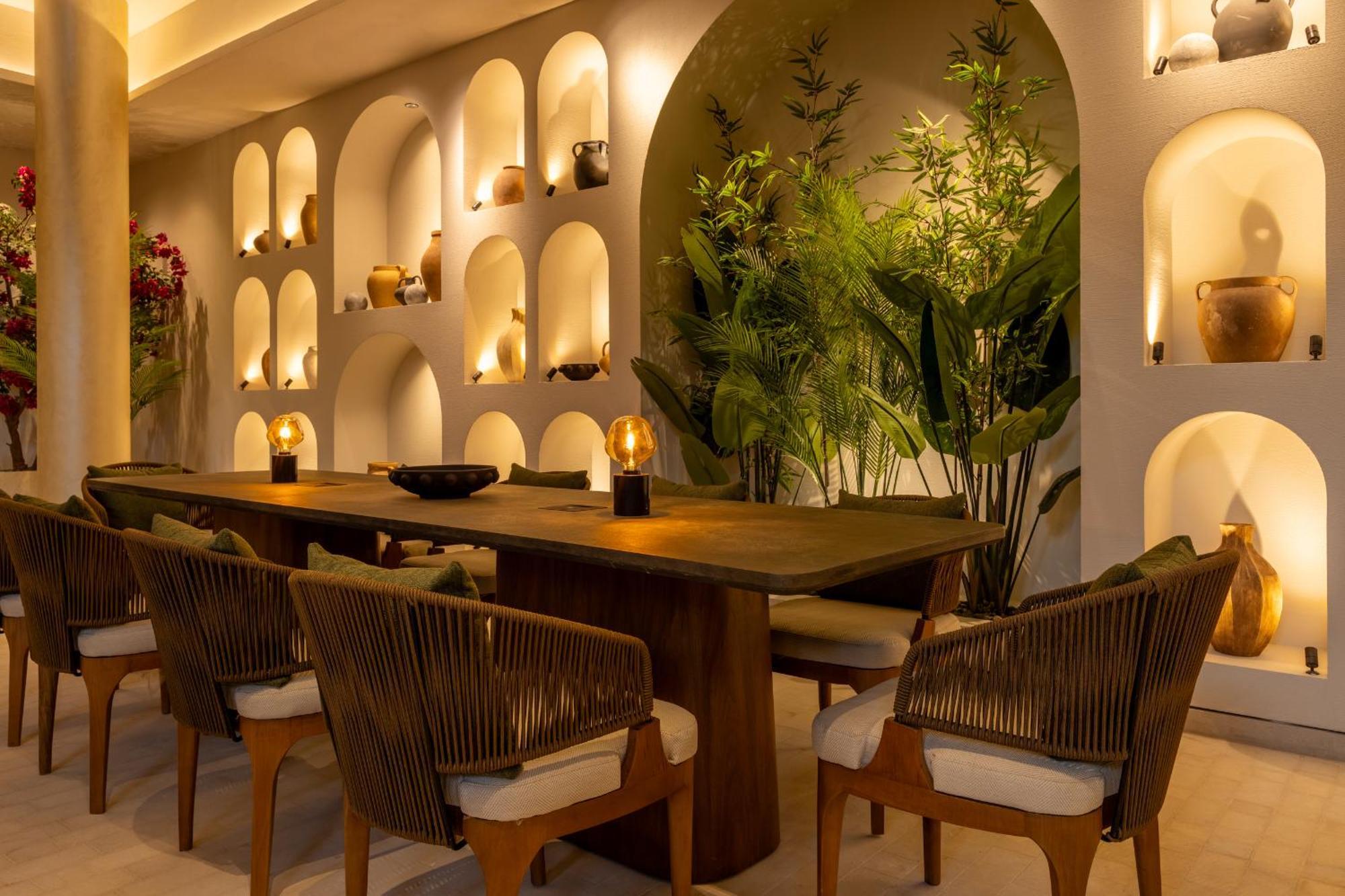 Desert Rose Resort Hurghada Esterno foto The interior of the restaurant